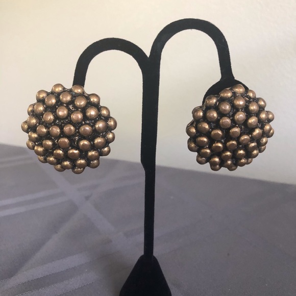 Jewelry - Star burst clip on vintage earrings NWOT